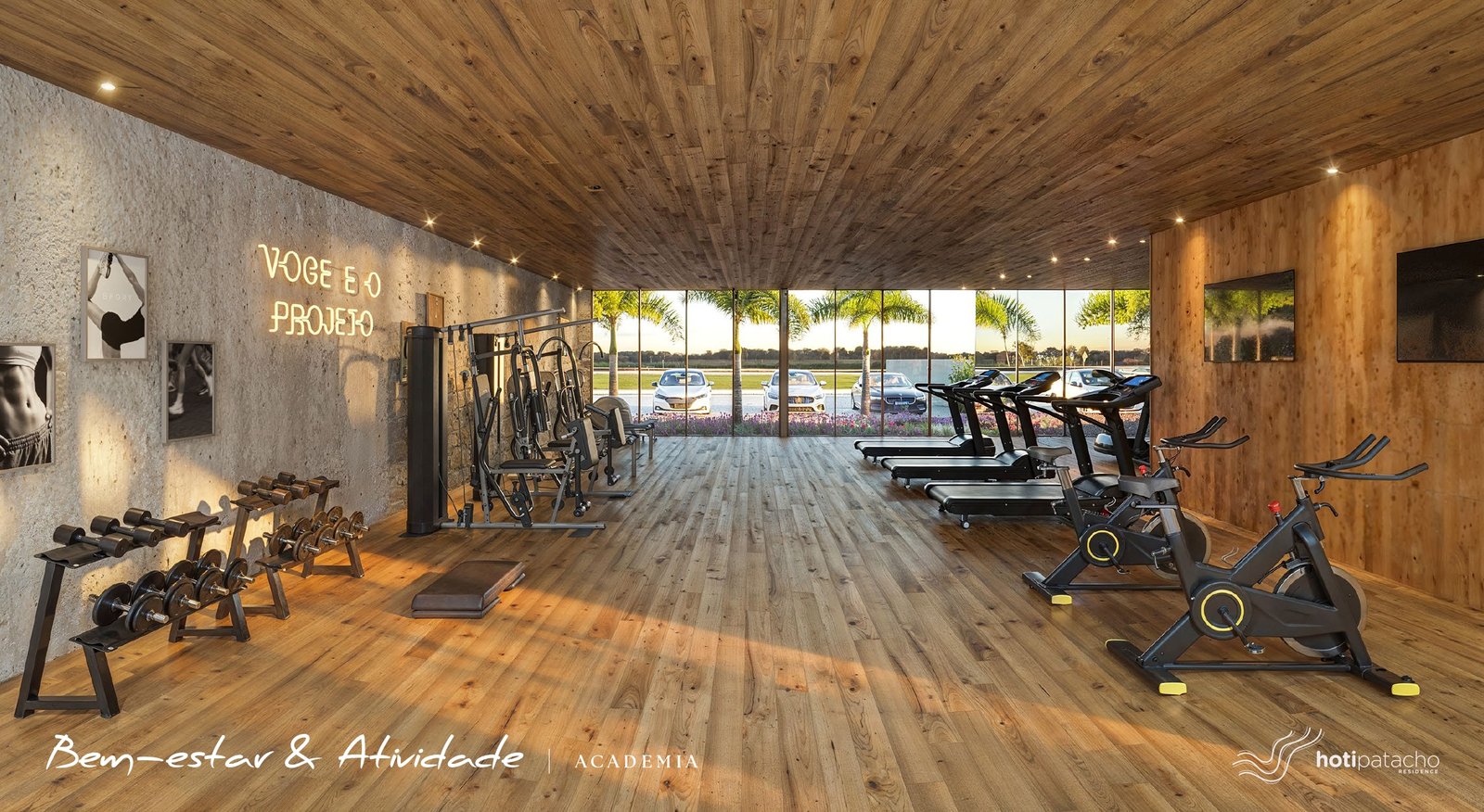 Academia do Hoti Patacho Residence com esteiras, bicicletas ergométricas e vista para os jardins